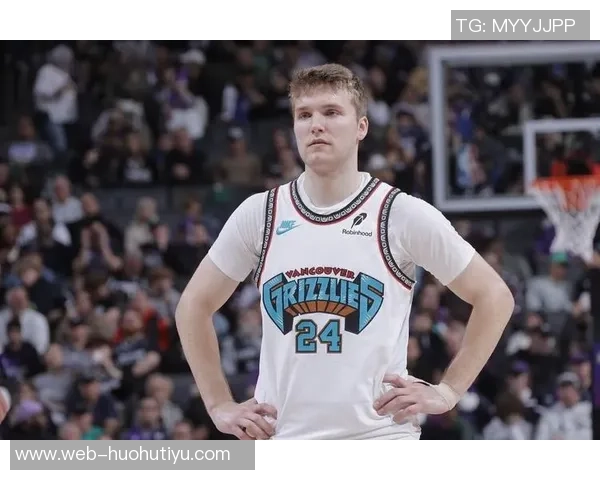 斯潘塞表现亮眼8投5中贡献16分4篮板4助攻助力球队险些逆转成功