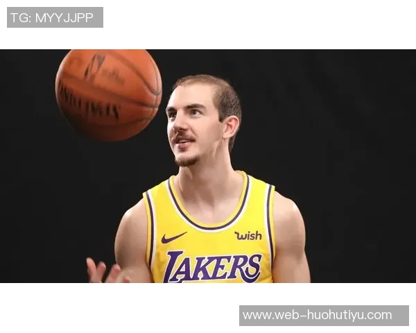 新秀沃尔夫闪耀赛场篮网主帅强调机会源于努力与坚持